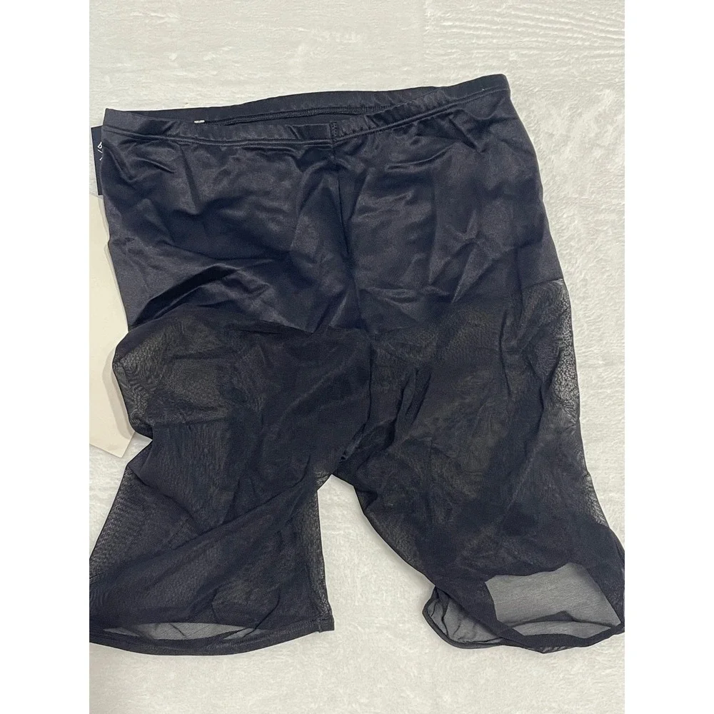 Nancy Ganz Bodyslimmers Ultimate Sleek Bike Short Style 7322 Black M‎